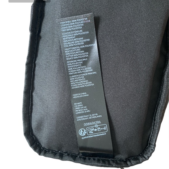 Free People Movement Iridescent Bum Bag NWOT - Picture 8 of 8